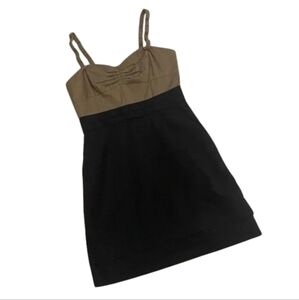 Aritzia Wilfred Dress Size 4 with Pockets & Removable Straps